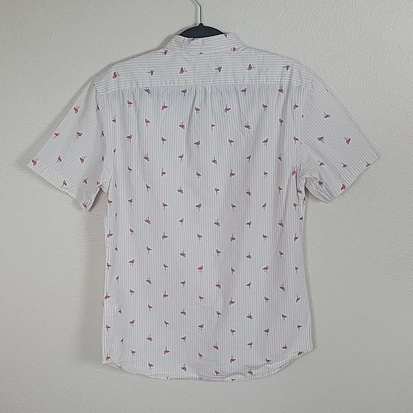 Old Navy Lightweight button down with flamingo print. - Picture 5 of 5